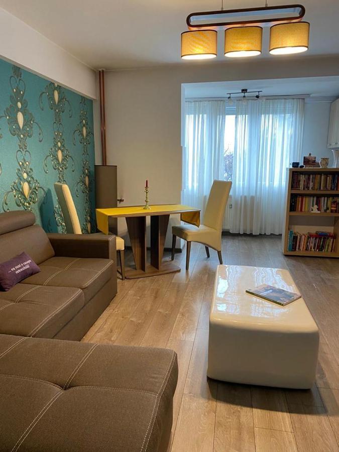 Apartamento Central Cosy Apart Oradea Exterior foto