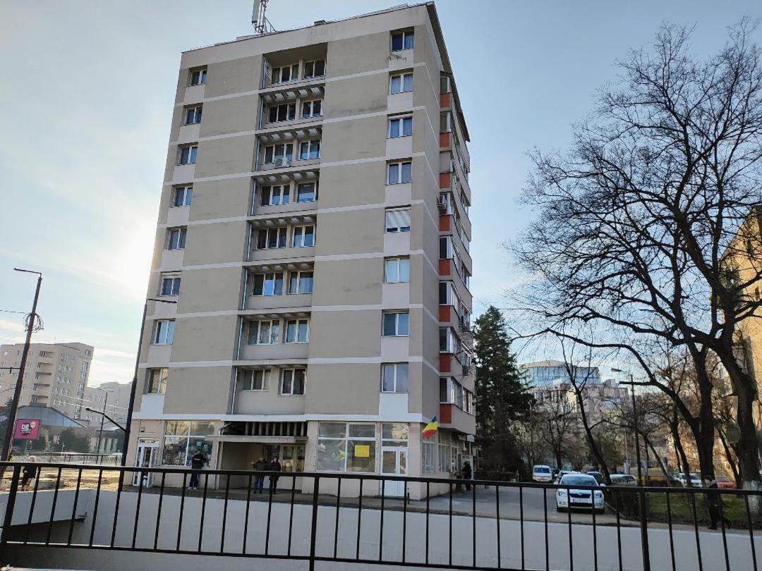 Apartamento Central Cosy Apart Oradea Exterior foto